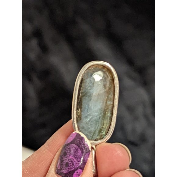 Sterling Silver Necklace with Labradorite Cabochon Pendant - Picture 11 of 11